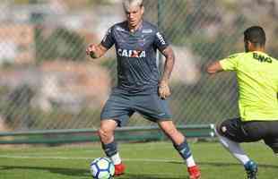 Atltico derrotou Coimbra em jogo-treino na Cidade do Galo com gols de Galdezani, Edinho e Fbio Santos