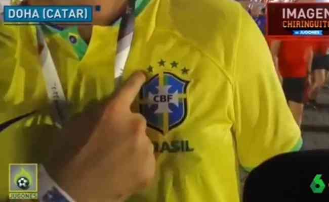 Brasileiro conta ttulos da Seleo como forma de mostrar ser o maior campeo da Copa do Mundo