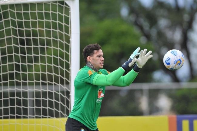 Sele��o Brasileira realizou treinamento na tarde deste s�bado (29/1) na Toca da Raposa II