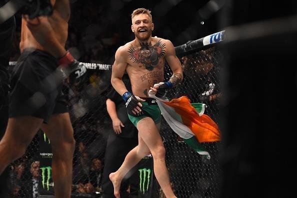 Imagens do incrível nocaute de Conor McGregor sobre José Aldo