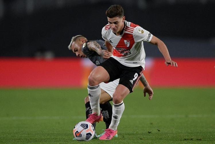 River Plate x Atltico: fotos do duelo de ida das quartas de final da Copa Libertadores, no Monumental de Nez, em Buenos Aires