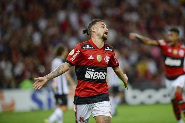 Imagens do jogo entre Flamengo e Atltico, no Maracan, pela 29 rodada do Campeonato Brasileiro