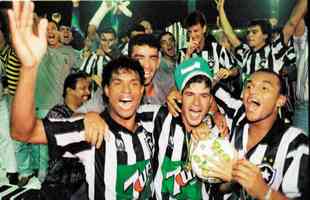 Bicampeo nacional, o Botafogo faturou a taa pela ltima vez em 1995