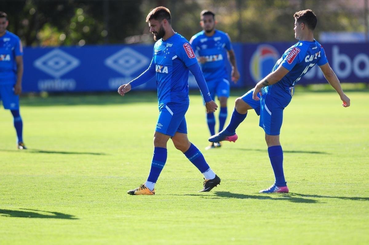 Fotos do ltimo treino do Cruzeiro antes do jogo contra o Grmio pela Primeira Liga (Gladyston Rodrigues/EM D.A Press)