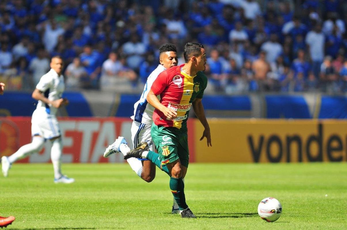 Veja fotos do jogo Cruzeiro x Sampaio Corra, no Mineiro