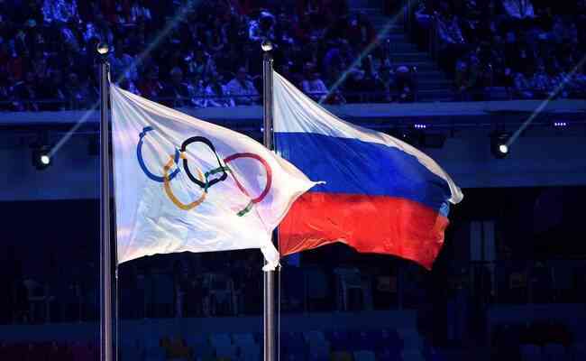 COI recomendou que atletas russos e belarussos não sejam convidados para competições esportivas