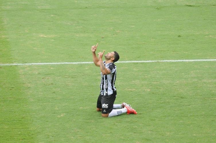 Fotos do jogo entre Atltico e Cear, no Mineiro, pela 25 rodada da Srie A do Campeonato Brasileiro