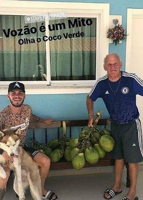 Nathan passa férias em Itapema, em Santa Catarina