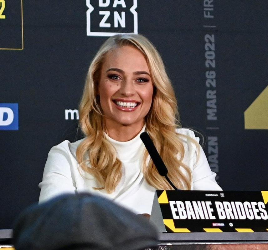 Fotos da boxeadora australiana Ebanie Bridges