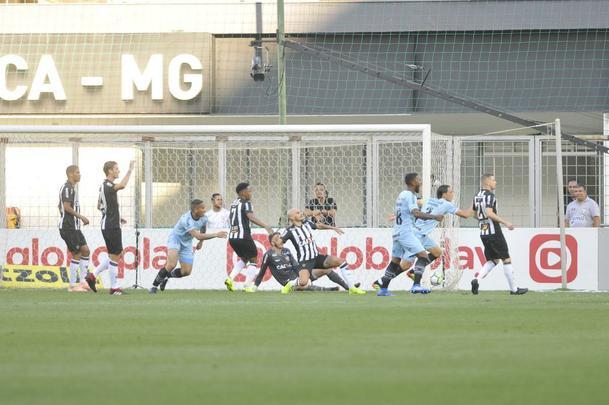 Partida foi vlida pela 32 rodada do Campeonato Brasileiro