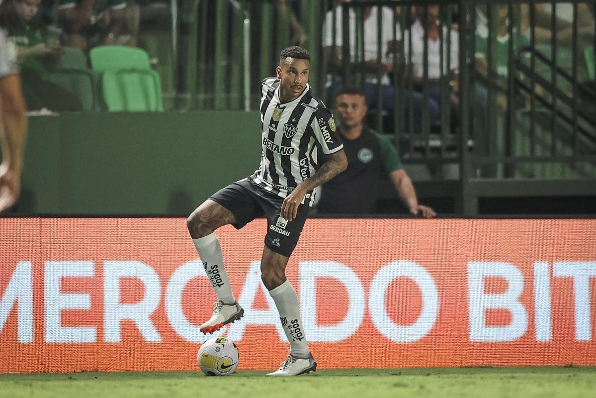 Fotos do jogo entre Gois e Atltico no Estdio da Serrinha, em Goinia, pela quarta rodada do Campeonato Brasileiro