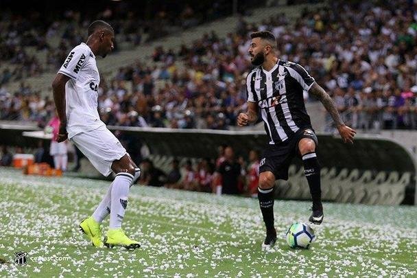 No Castelo, o Atltico perdeu por 2 a 1 para o Cear, em jogo da 31 rodada do Brasileiro