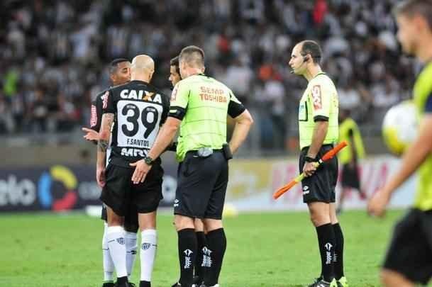 Imagens da vitria do Atltico sobre o Juventude no Mineiro