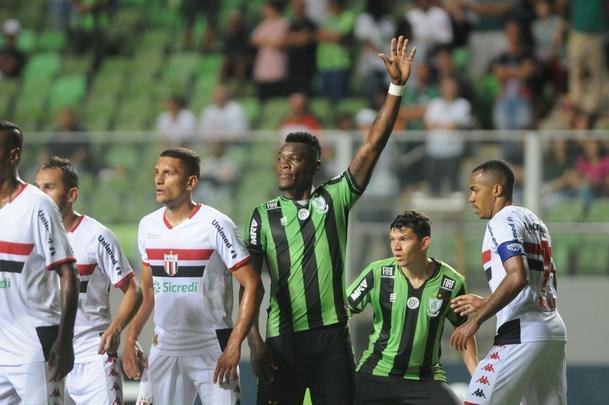 Fotos do segundo tempo da partida entre Amrica e Botafogo-SP, no Independncia 