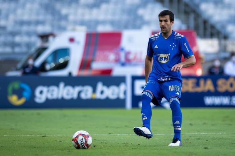 Fotos do clássico do centenário, entre Cruzeiro e Atlético, no Mineirão, em Belo Horizonte, pela nona rodada do Campeonato Mineiro
