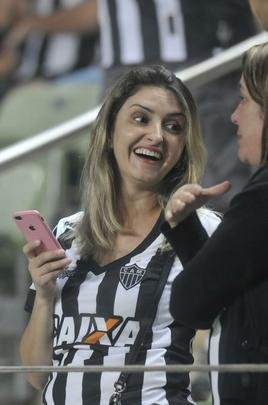 Fotos da torcida do Atltico, no Independncia, durante partida de ida da semifinal do Mineiro, contra o Amrica