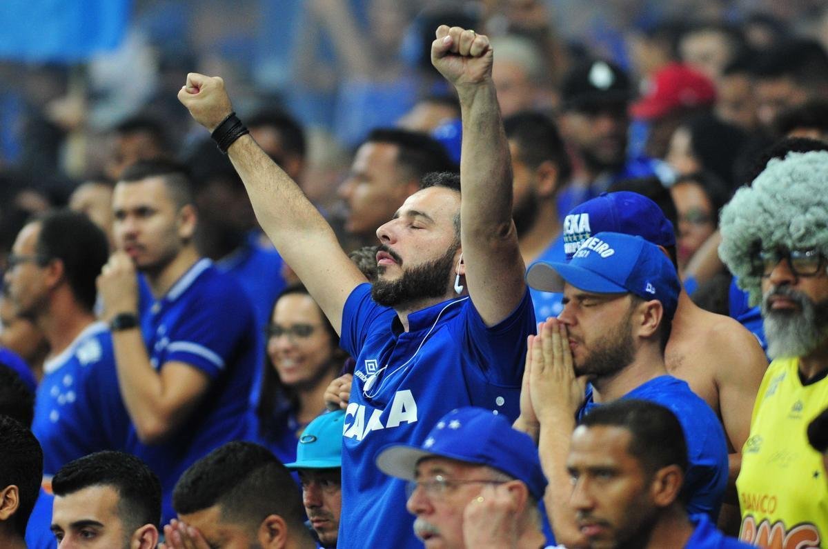 Torcida do Cruzeiro na partida contra o Fluminense, no Mineiro, pelo Campeonato Brasileiro