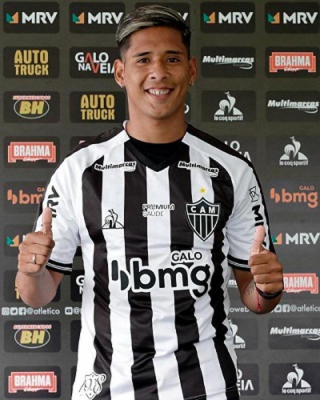 Matas Zaracho - Matas Zaracho chegou ao Atltico em 2020. Ele teve 50% dos direitos econmicos adquiridos por 6 milhes de dlares (R$ 33,78 milhes na cotao atual). O restante segue com o Racing, seu ex-clube. O meio-campista  um dos principais jogadores do Atltico. Ele soma 91 jogos, com 15 gols e oito assistncias pelo clube.