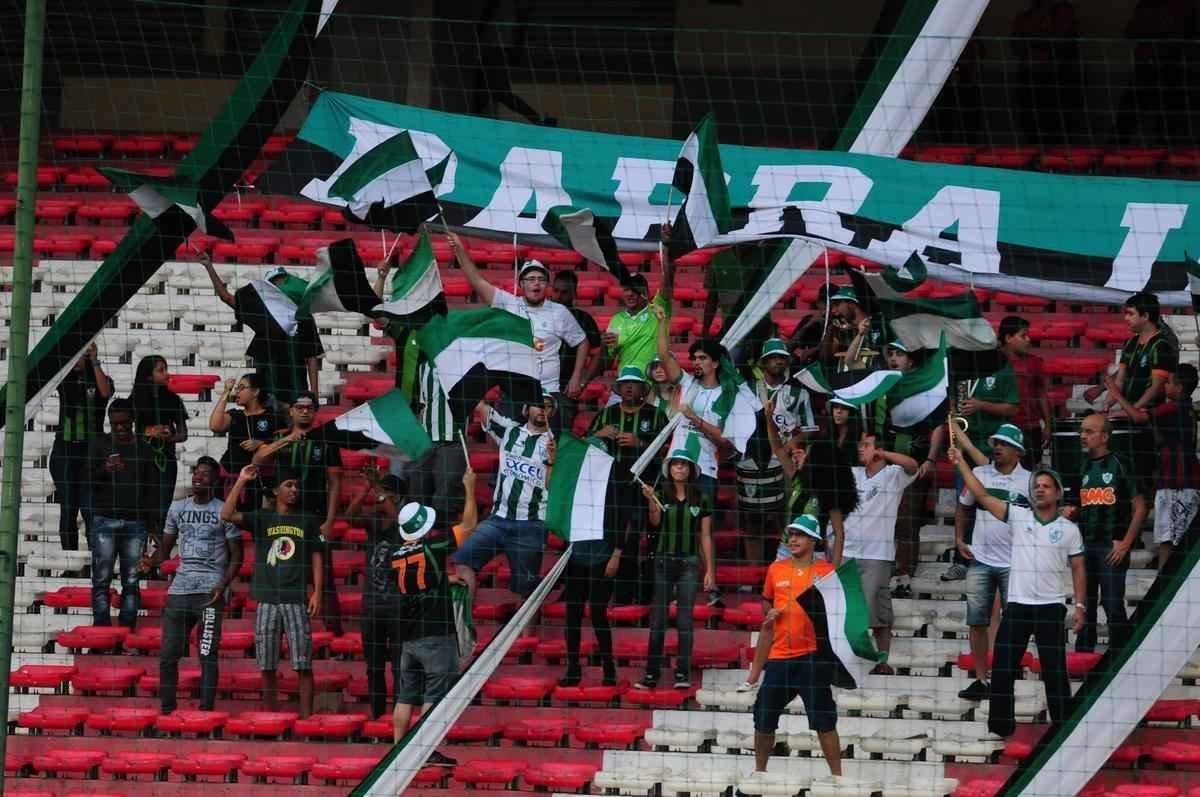 Imagens do jogo entre Amrica e URT, pelo Campeonato Mineiro, no Independncia