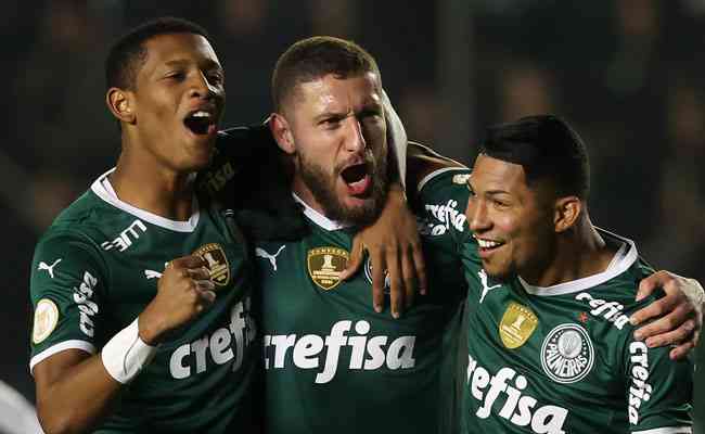 Palmeiras goleia Juventude, confirma reação no Brasileiro e entra no G4