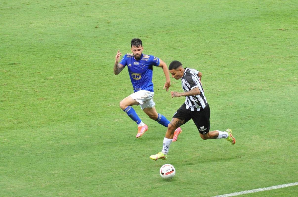 Fotos do clssico entre Atltico e Cruzeiro, no Mineiro, em BH, pela nona rodada do Campeonato Mineiro de 2022