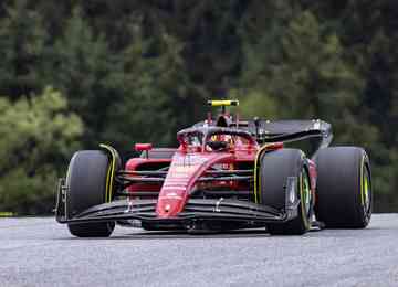 Carlos Sainz foi o mais rápido no segundo treino livre para o GP da Áustria, liderando com 1min08s610