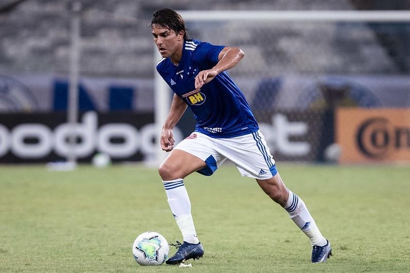 Marcelo Moreno - Valor de mercado em 27/11/2019: 450 mil euros. Valor de mercado em 08/04/2020: 350 mil euros.