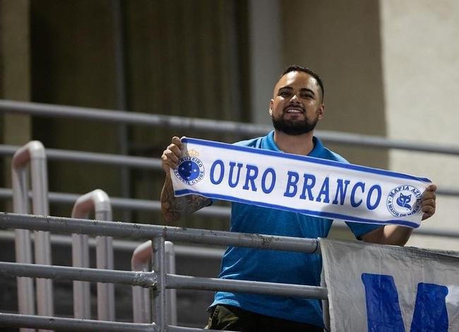 Fotos da torcida do Cruzeiro na partida contra o CSA, nesta quarta-feira (20), no Rei Pel, em Macei. Jogo  vlido pela 19 rodada da Srie B do Campeonato Brasileiro.
