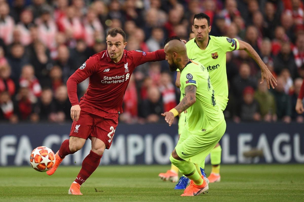 Meia suo Xherdan Shaqiri, do Liverpool, tambm foi infectado pela COVID-19