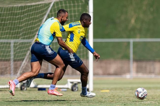 Cruzeiro encerrou a prepara��o para a �ltima rodada do Campeonato Mineiro; Raposa precisa vencer