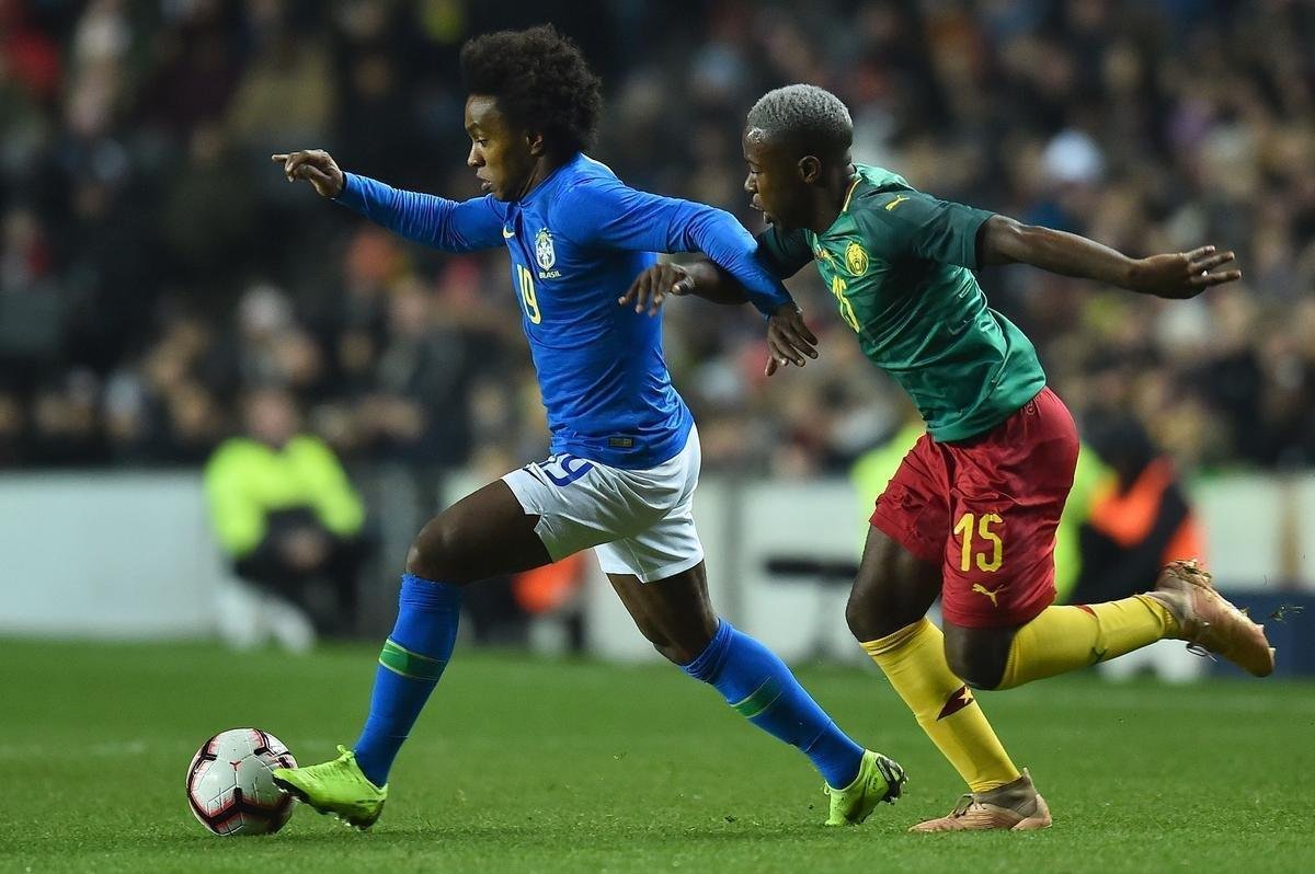 Seleo Brasileira realizou o ltimo jogo do ano de 2018 contra o Camares, em Milton Keynes, na Inglaterra