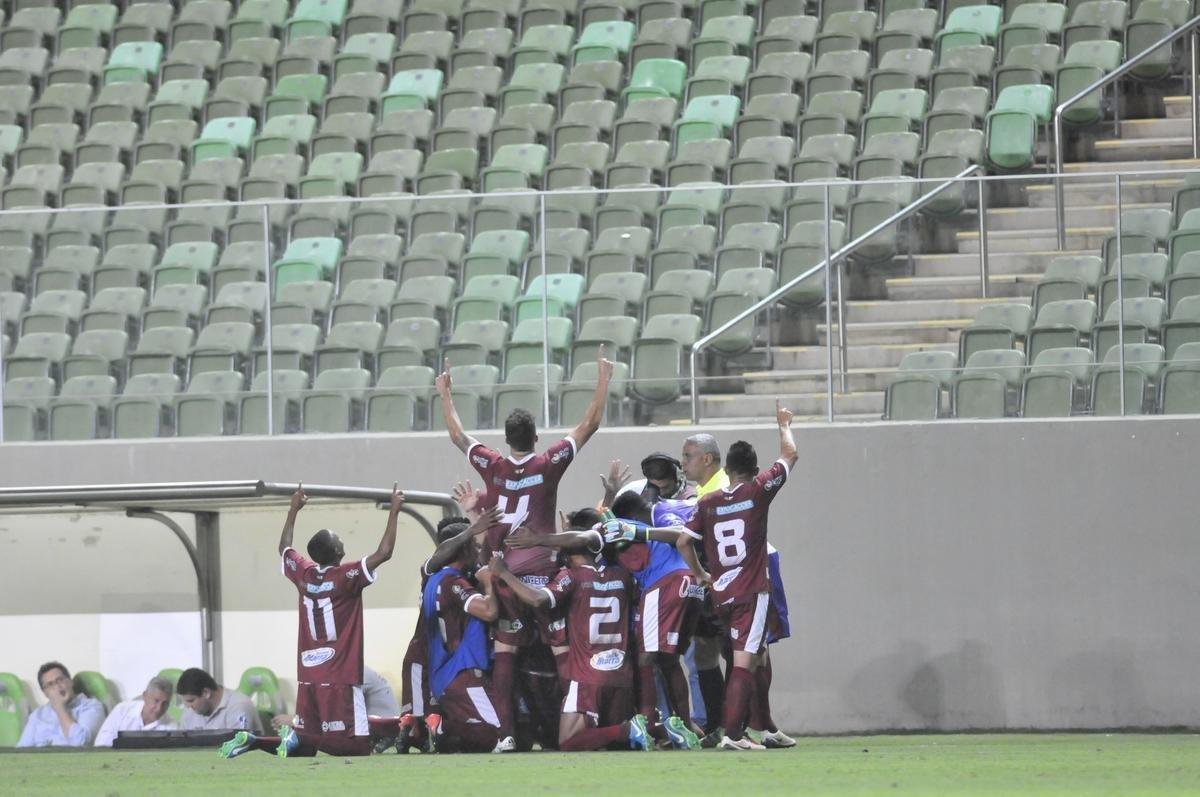 Amrica e Patrocinense se enfrentaram, no Independncia, pela primeira rodada do Campeonato Mineiro
