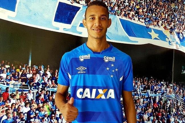 Jonata (atacante) - artilheiro do Cruzeiro campeo do Brasileiro Sub-20 de 2017, com cinco gols, recebeu oportunidades no time principal, mas no conseguiu render e foi devolvido ao CRB. Hoje, aos 23 anos, joga pelo Alverca, de Portugal.