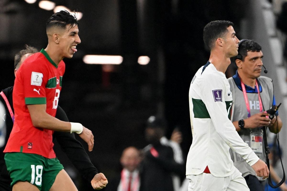Cristiano Ronaldo chora aps eliminao de Portugal na Copa do Mundo diante de Marrocos
