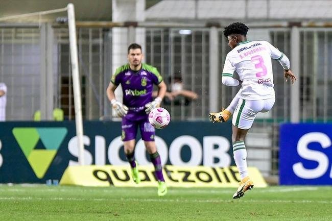 Veja as fotos do confronto entre Amrica e Bahia, no estdio Independncia, em BH, pela 27 rodada do Campeonato Brasileiro.
