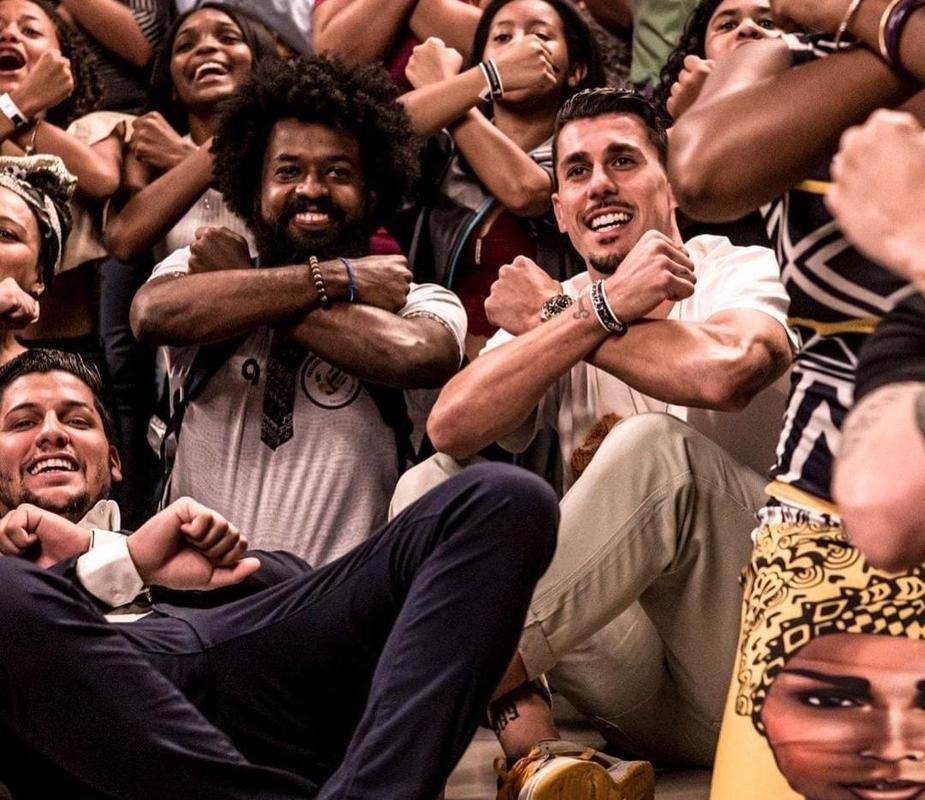 Ainda sem defini��o se permanece no Am�rica, Danilo Avelar acompanhou o filme Pantera Negra 2