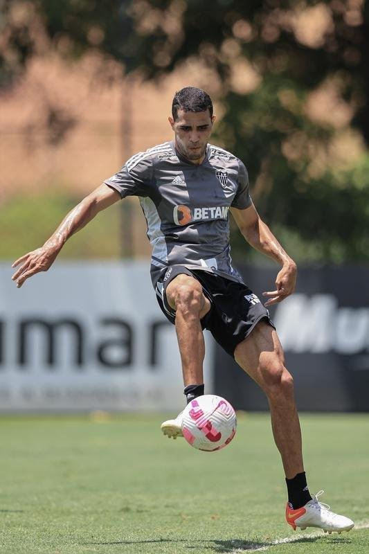 Fotos do treino do Atltico, que teve Hulk em campo 