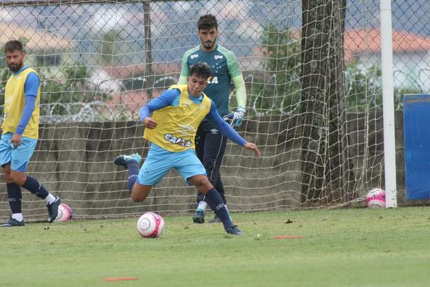 Imagens do treino do Cruzeiro nesta segunda-feira, 19 de fevereiro, na Toca da Raposa II