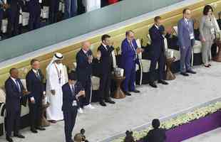 Emmanuel Macron, presidente da Frana, David Beckham, ex-jogador da Inglaterra, e Gianni Infantino, presidente da FIFA, estiveram no estdio para Frana x Marrocos