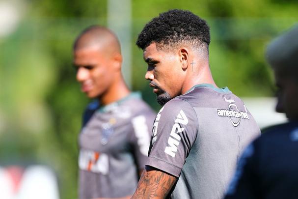 Juninho - contrato por empréstimo do zagueiro do Palmeiras vai até dezembro de 2018