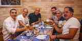 Aristizbal, Alex, Cris, Nonato e Paulo Csar Borges passaram tarde com torcedores em restaurante de BH