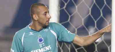 Gomes relembra saída pela 'porta da frente' após títulos no Cruzeiro
