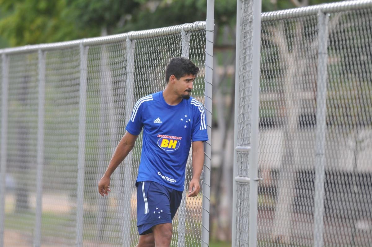 Fotos do terceiro treino do Cruzeiro na Toca da Raposa II (crdito: Alexandre Guzanshe/EM D.A Press)