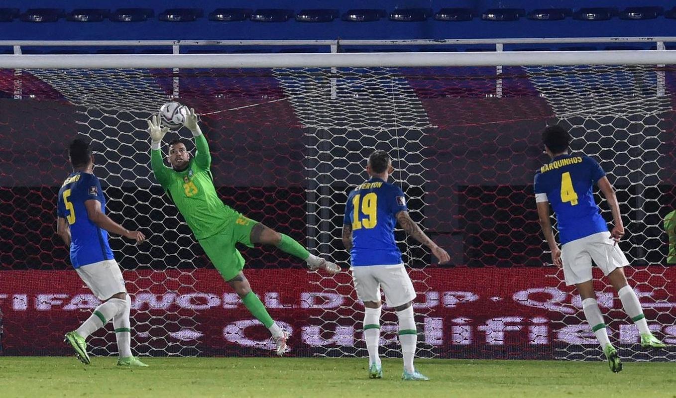 Brasil visitou o Paraguai no Defensores del Chaco, pelas Eliminatrias Sul-Americanas