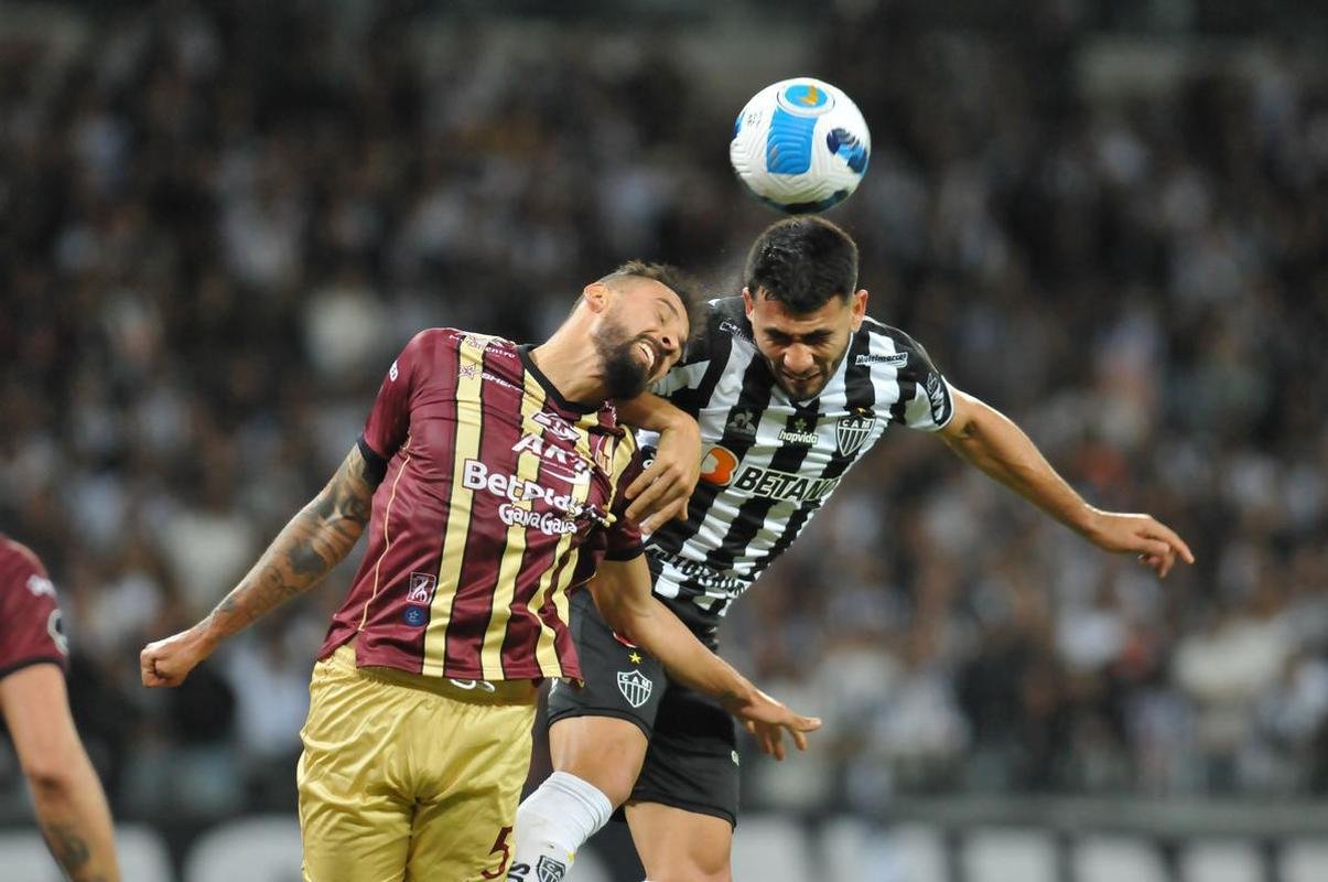 Atltico e Tolima se enfrentaram na noite desta quarta-feira (25), no Mineiro, em Belo Horizonte. A partida foi vlida pela 6 rodada da fase de grupos da Copa Libertadores da Amrica.