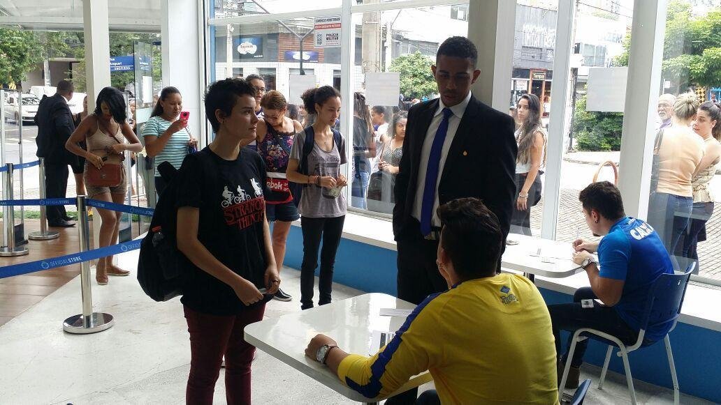 Torcedoras marcaram presena em grande nmero no Barro Preto