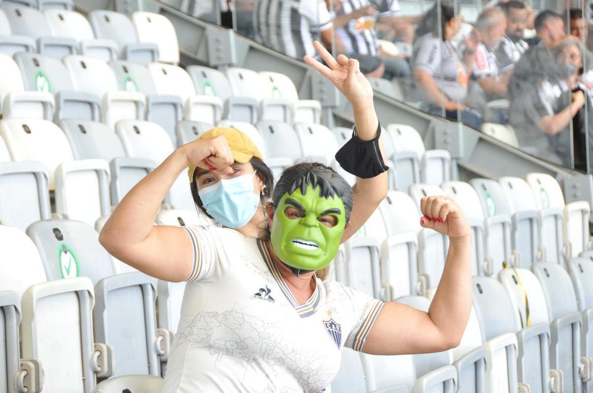 Fotos da torcida do Atltico na chegada ao Mineiro para acompanhar o jogo contra o Fluminense pela 36 rodada do Campeonato Brasileiro