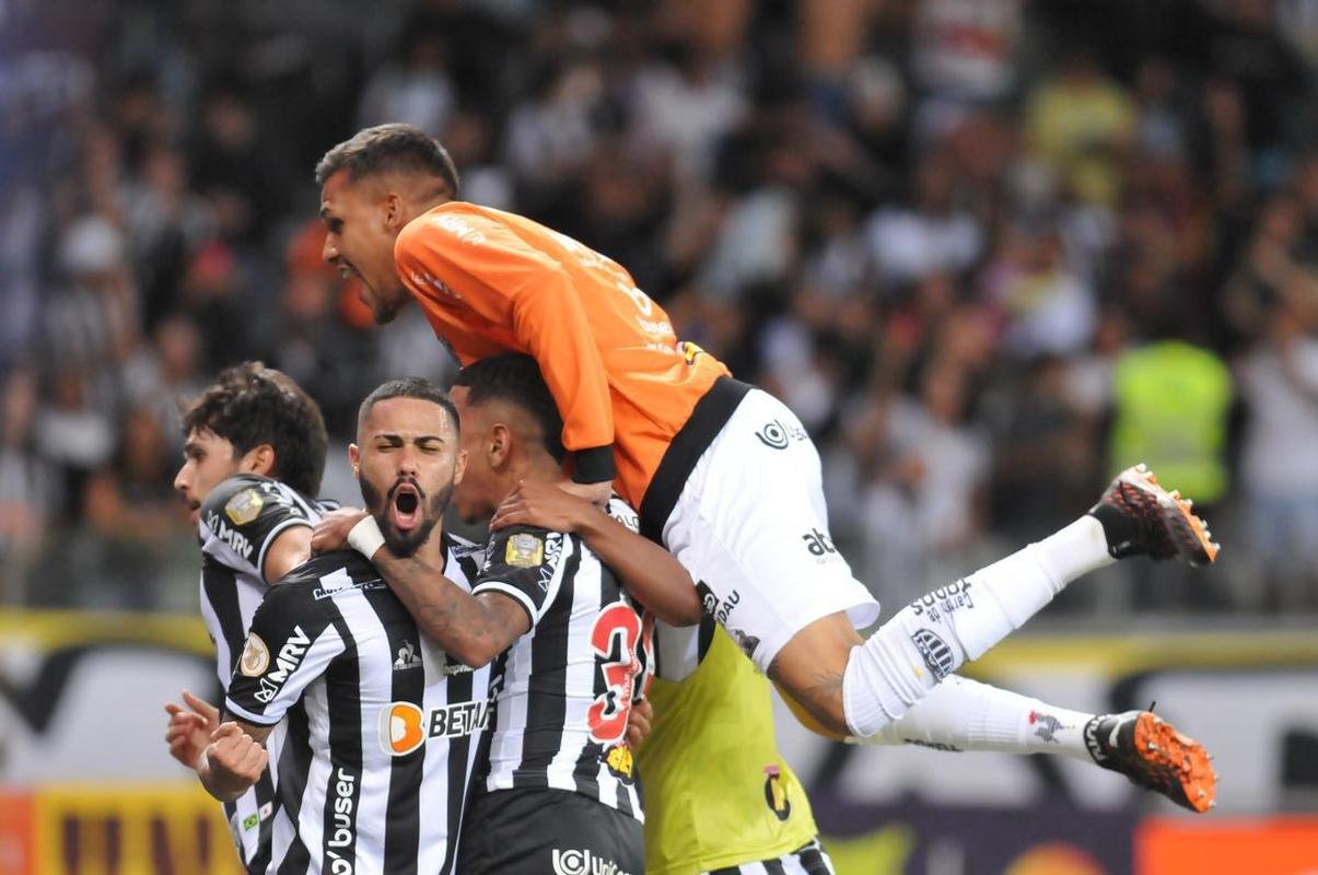 Atltico buscou virada eletrizante sobre o Fortaleza no Mineiro 