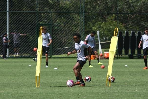 Imagens do treino do Atltico