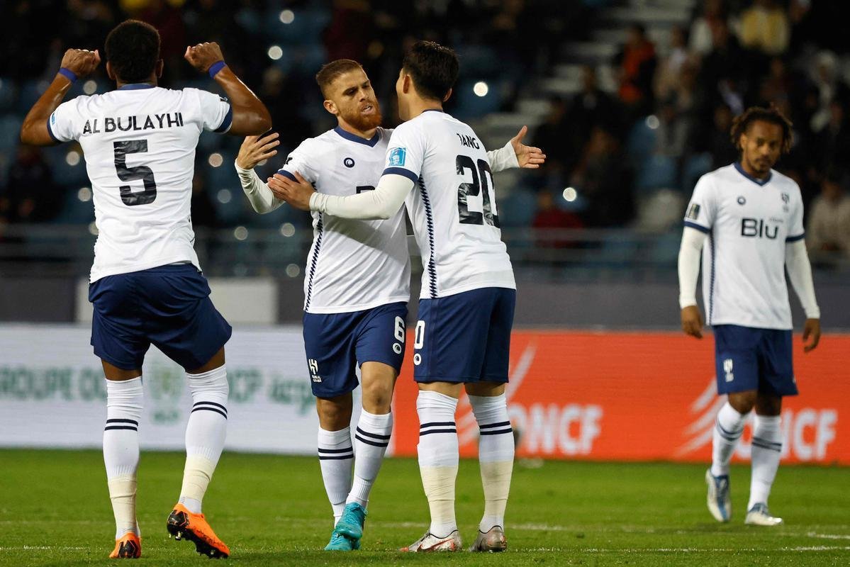 Partida entre Flamengo e Al Hilal, pelo Mundial de Clubes da Fifa, ocorreu no Estdio Ibn-Batouta, em Tnger, no Marrocos